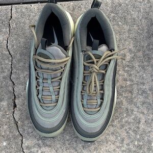 Nike Men's Olive and Black Sneakers
